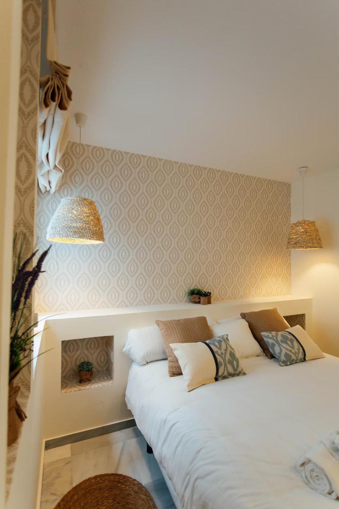 Reformed And Comfy- 2Bd 2Bth- Arenal Apartment Seville Ngoại thất bức ảnh